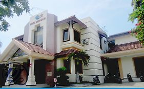 Hotel Dedy Jaya Brebes